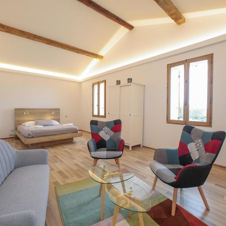 Nuits Salines Aigues-Mortes Ngoại thất bức ảnh